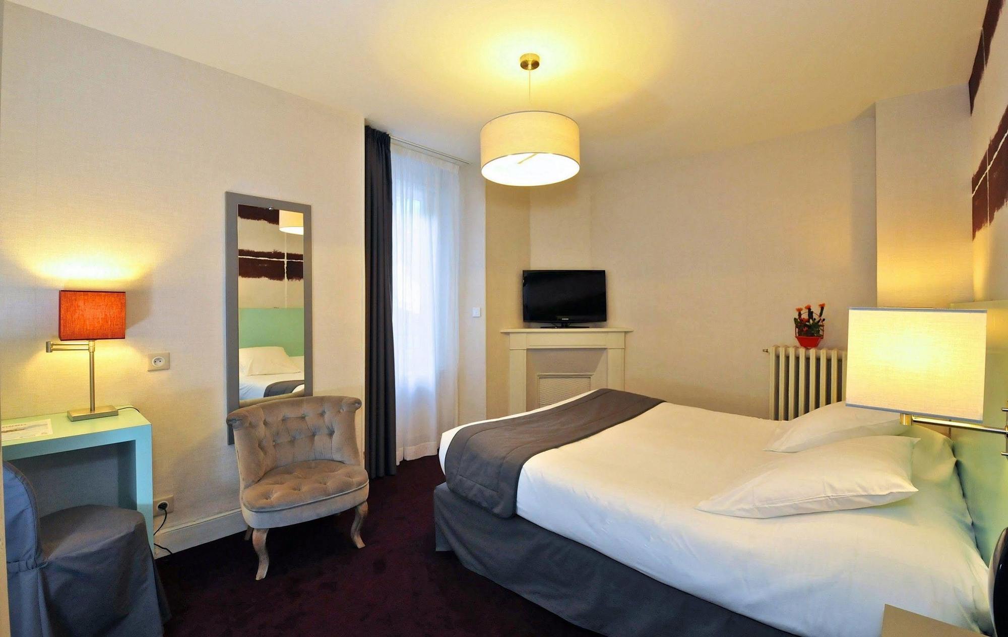 Logis Hotel Le Central Barèges Eksteriør billede